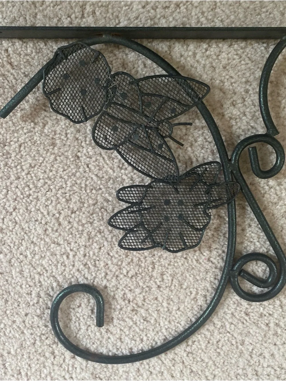 Set of 2 Metal Hanging Basket Wall Brackets Butterfly Flower Garden Planter Hook